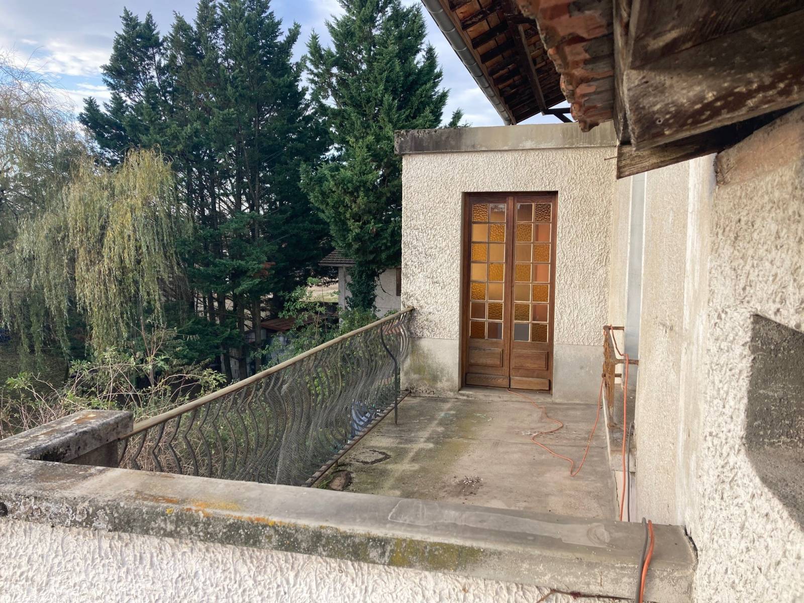 BALAN-LA VALBONNE - Propriété d'exception - 2709 m² -